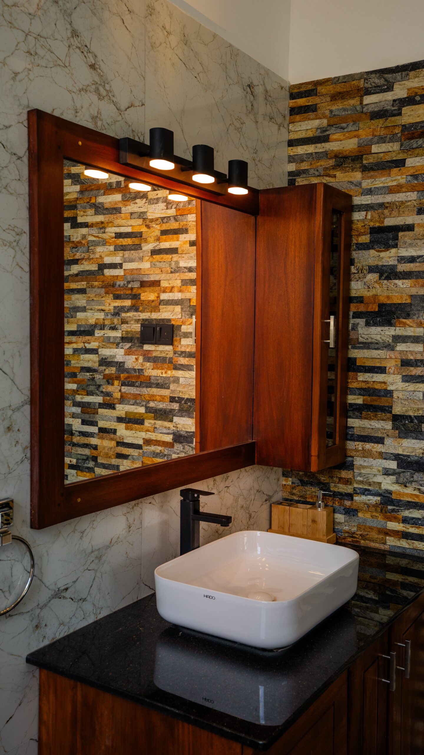 The Cozy Single Room - Image 17