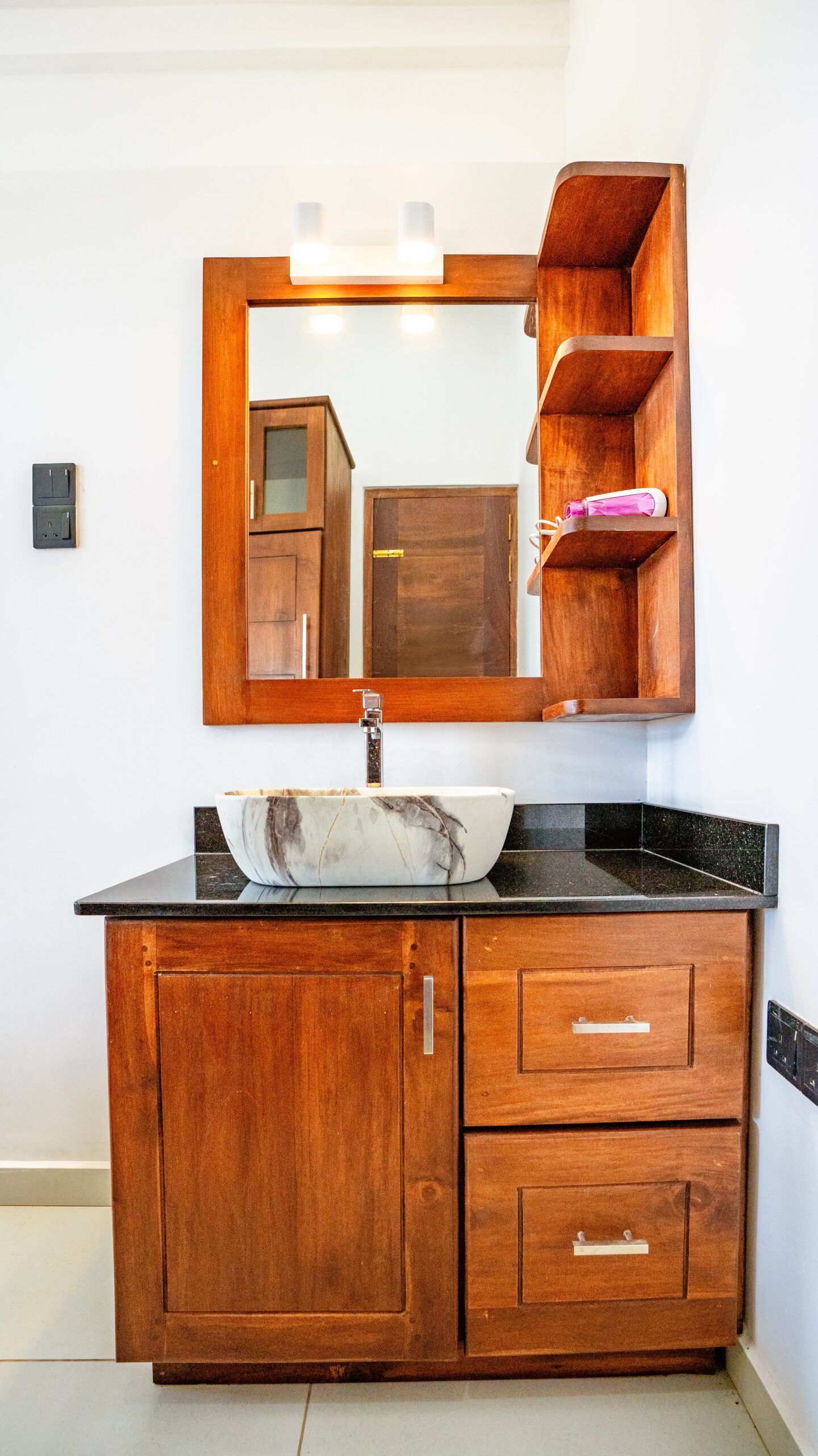 The Modern Twin Room - Image 3