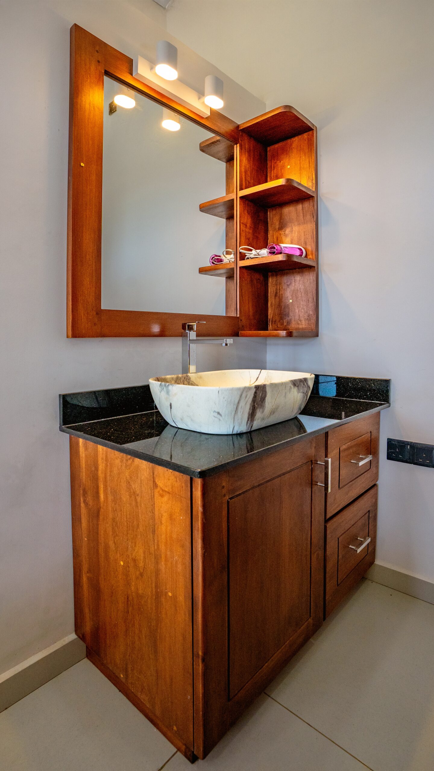 The Modern Twin Room - Image 1